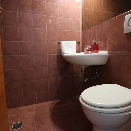 San Lorenzo 2 Apartment *